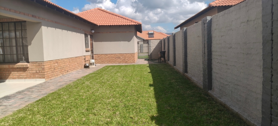 3 Bedroom Property for Sale in Waterkloof East North West